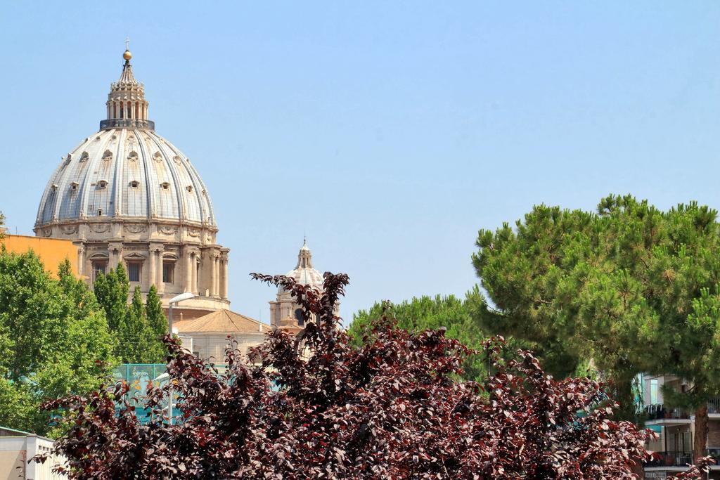 San Pietro Stazione Guesthouse Roma Exterior foto